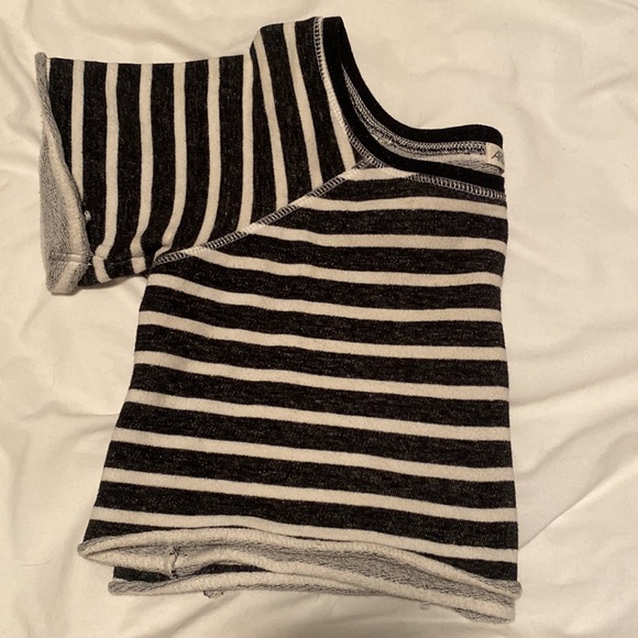 T-shirt - Picture 3 of 4